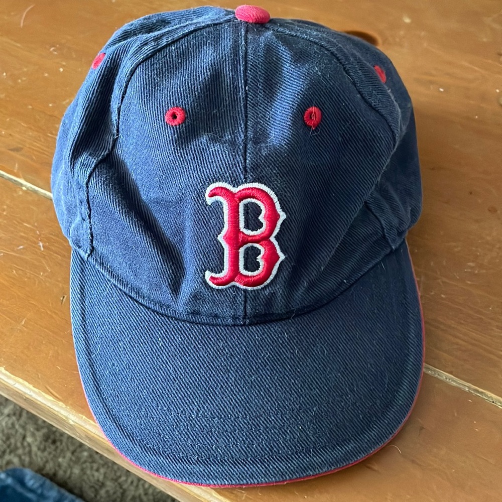 Kids adjustable Boston Red Sox Baseball Hat